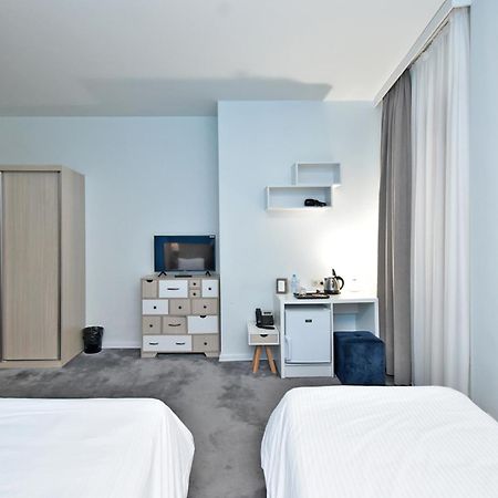 In City Hotel Erywań Zewnętrze zdjęcie