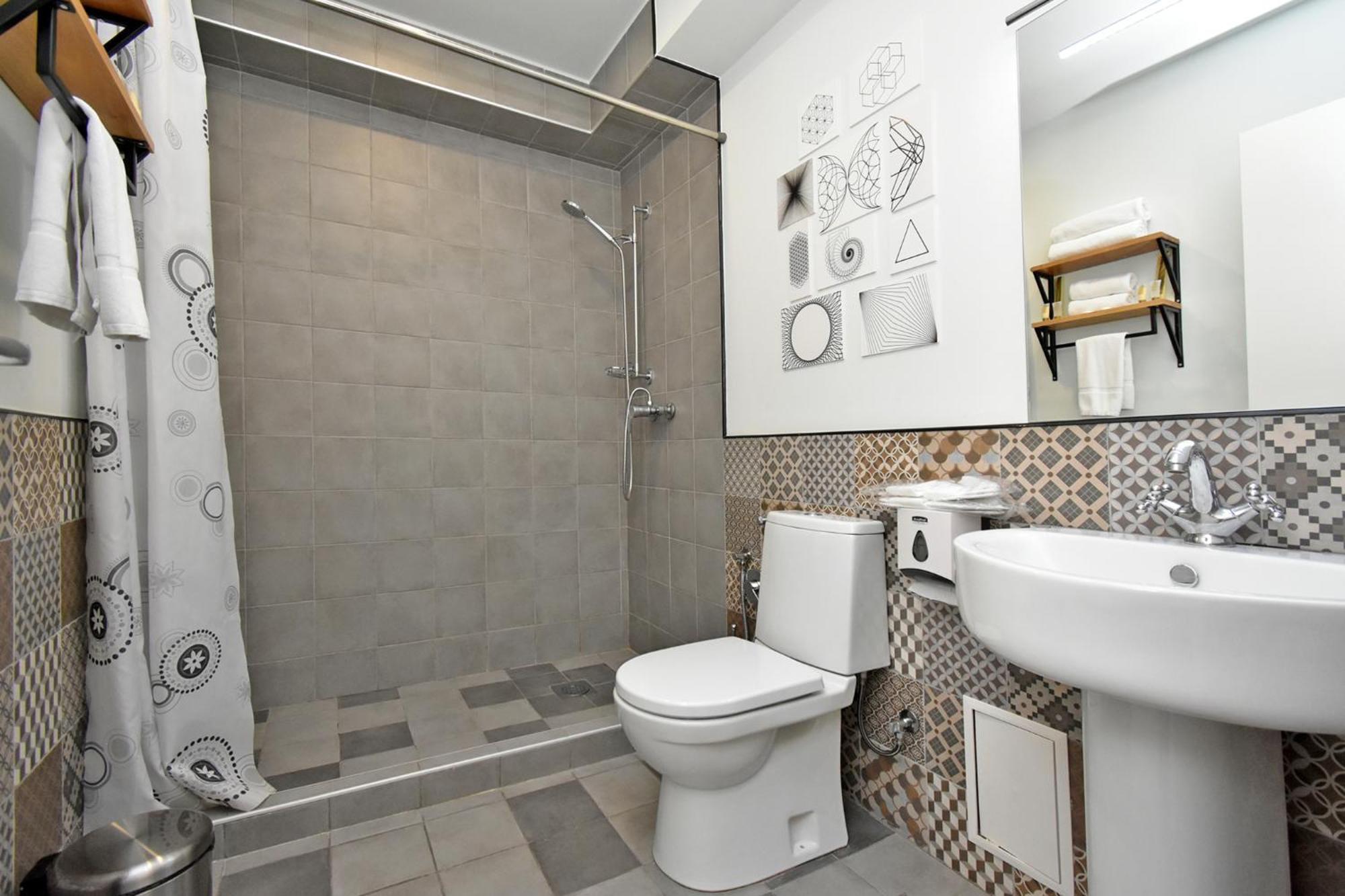 In City Hotel Erywań Zewnętrze zdjęcie