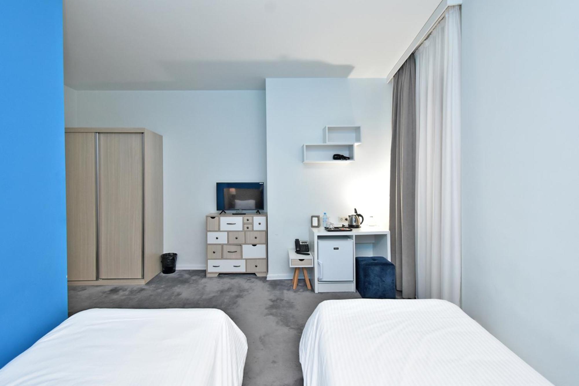 In City Hotel Erywań Zewnętrze zdjęcie