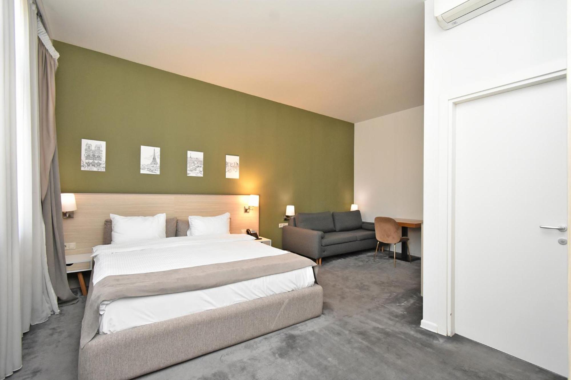In City Hotel Erywań Zewnętrze zdjęcie