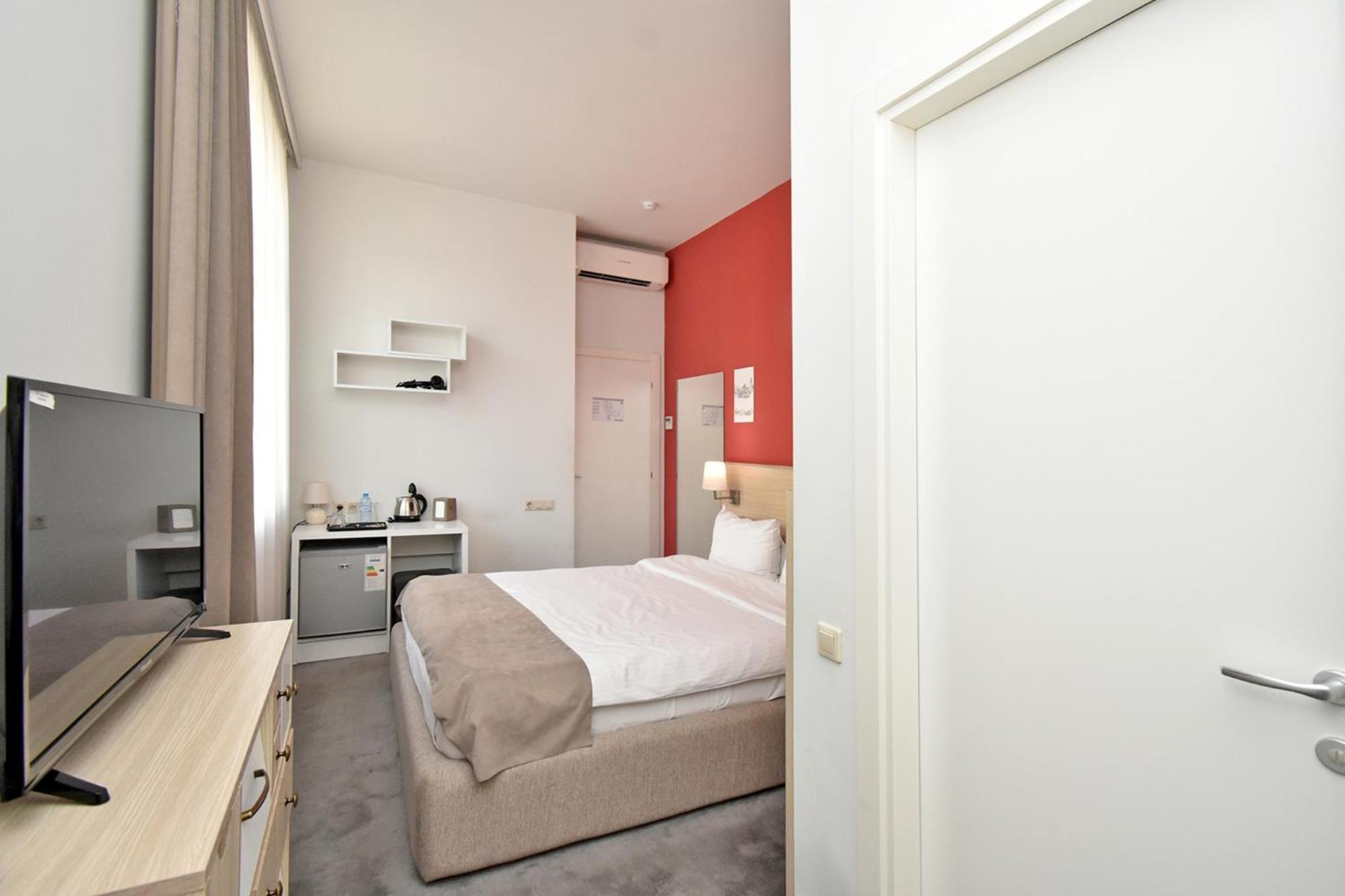 In City Hotel Erywań Zewnętrze zdjęcie