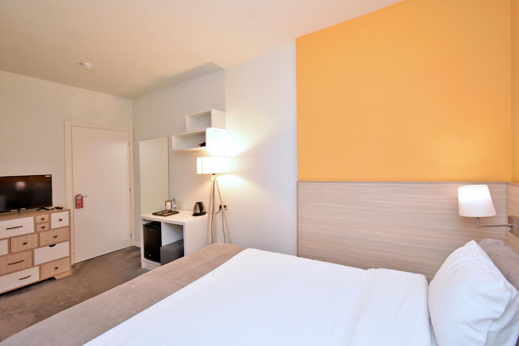 In City Hotel Erywań Zewnętrze zdjęcie