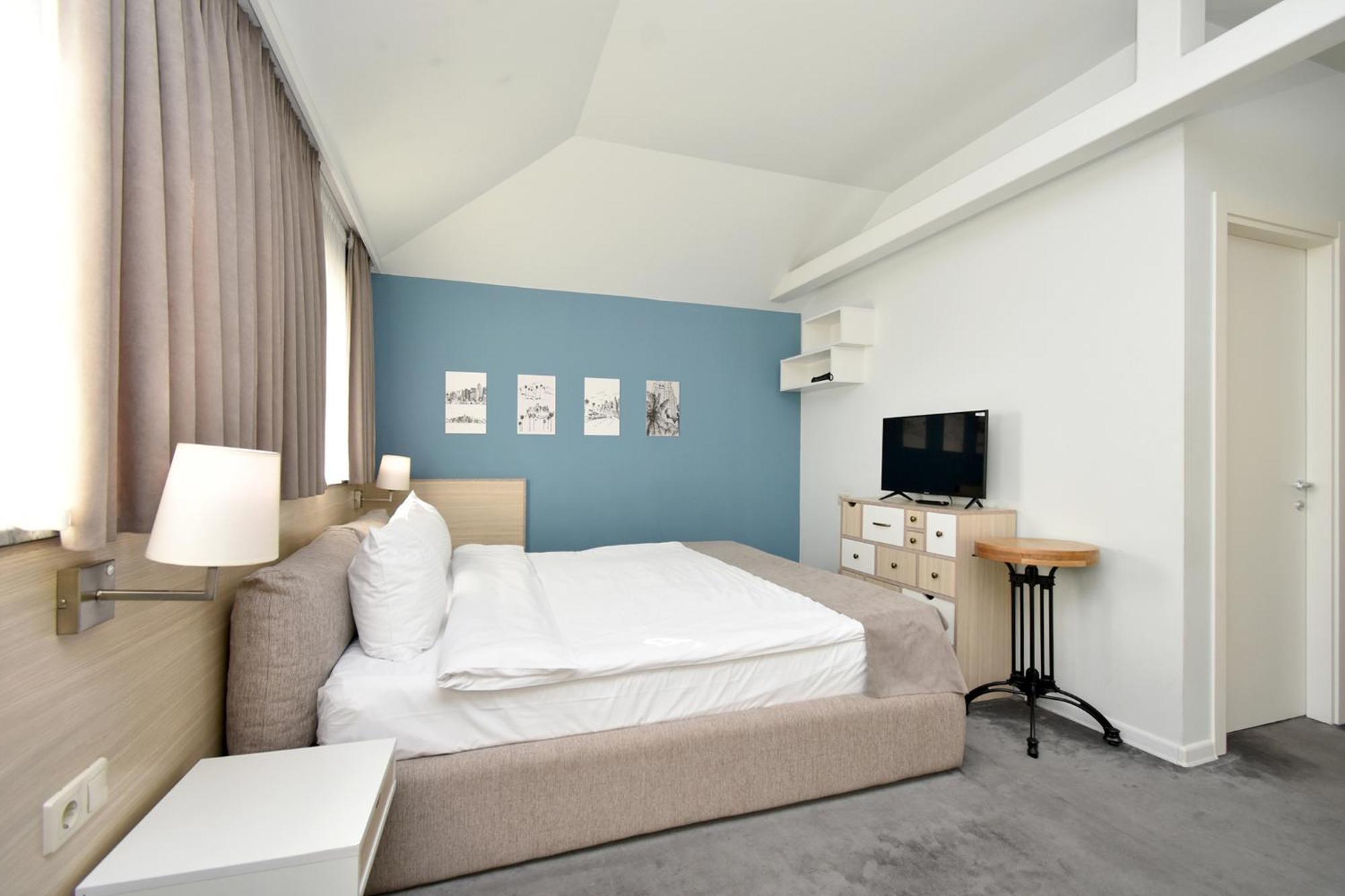 In City Hotel Erywań Zewnętrze zdjęcie