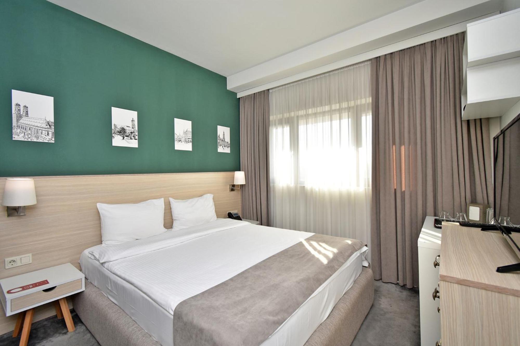 In City Hotel Erywań Zewnętrze zdjęcie